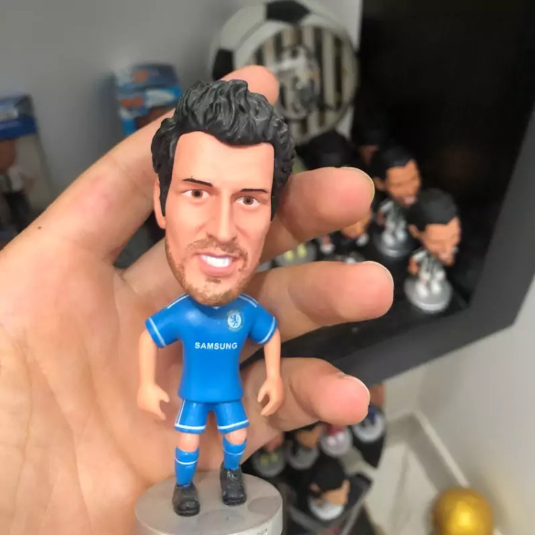 اکشن فیگور فوتبالی فابرگاس هوجی تویز