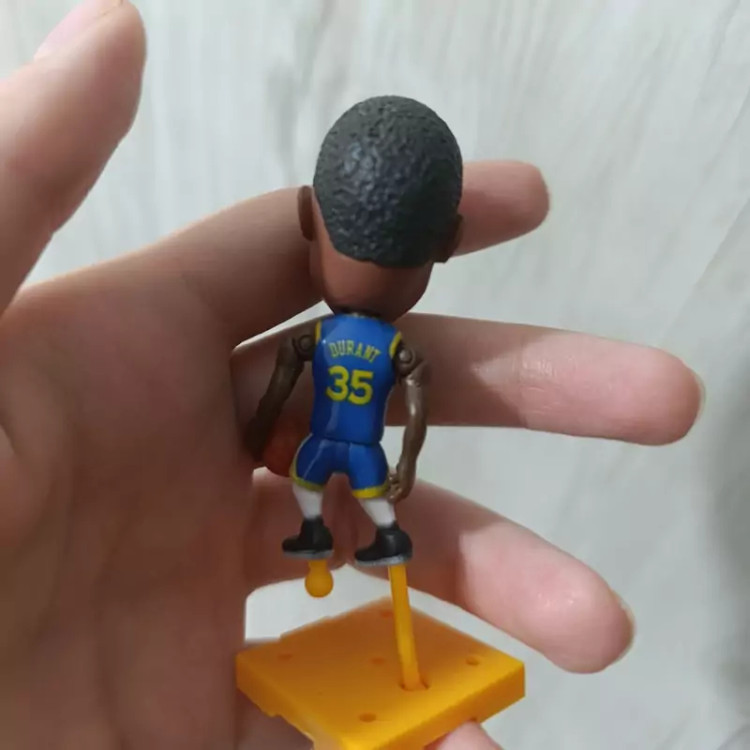 اکشن فیگور بسکتبالیست کوین دورانت ساکروی