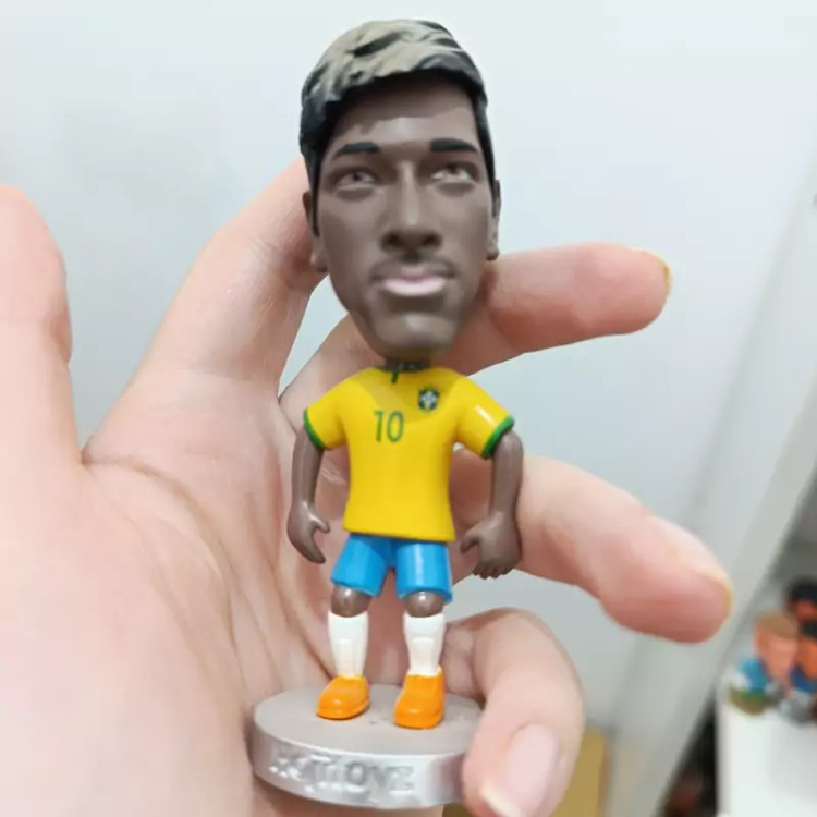 اکشن فیگور نیمار تیم ملی برزیل هوجی تویز