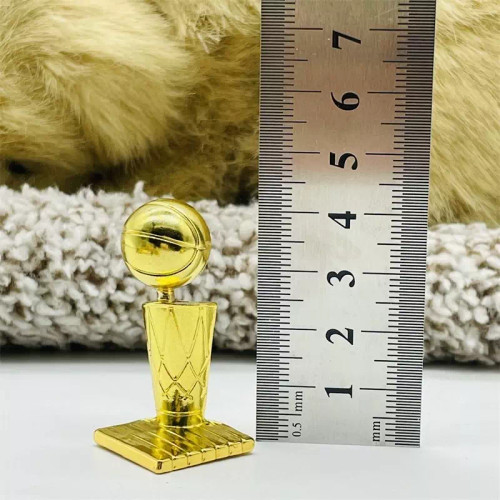 جام قهرمانی لیگ آن بی ای برند ساکروی