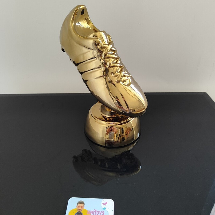جام کفش طلا