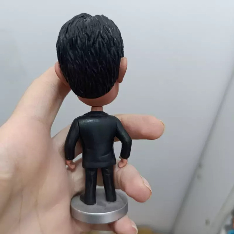 مجسمه ابراهیم تاتلیس