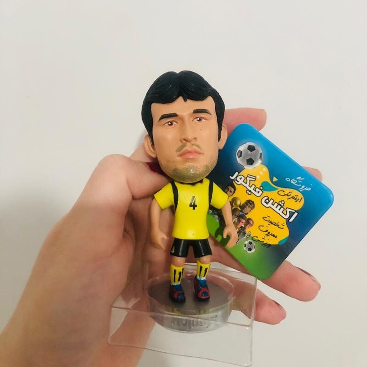 فیگور فوتبالیست محرم نویدکیا