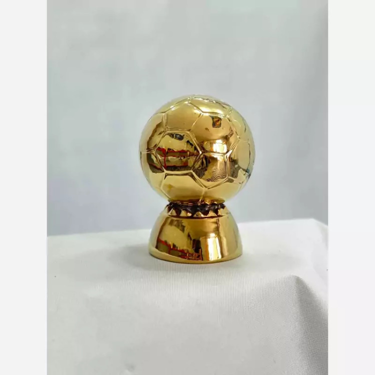 کاپ توپ طلا