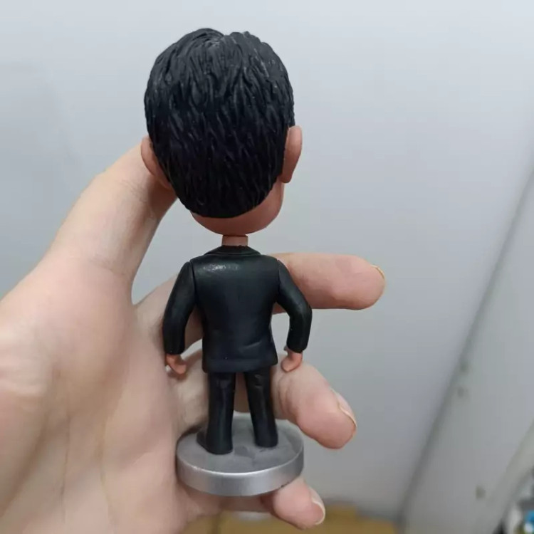 فیگور الیویرا هوجی تویز