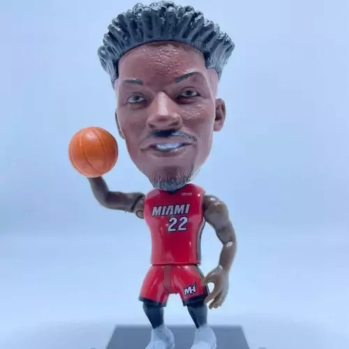 ساکروی مدل جیمی باتلر