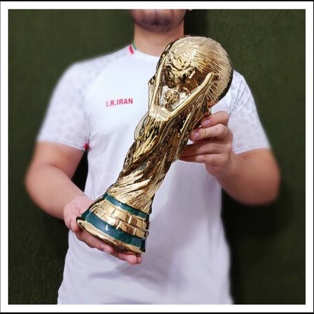 جام جهانی کفش طلا دستکش طلا
