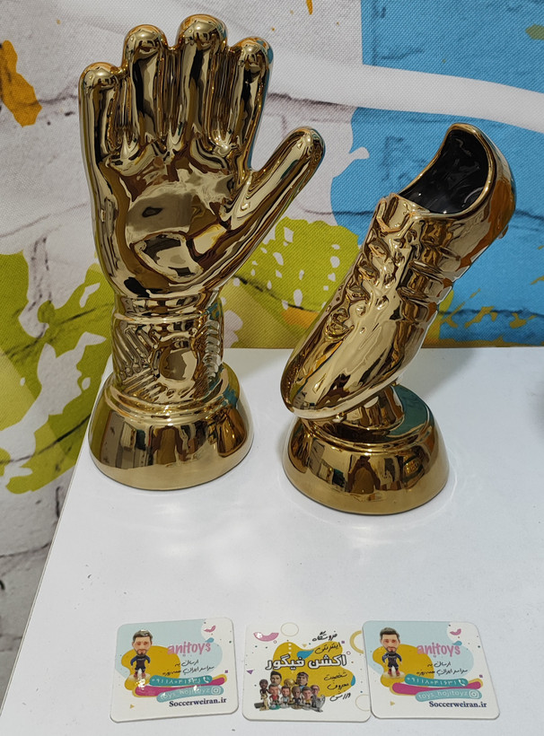 کفش طلا دستکش طلا