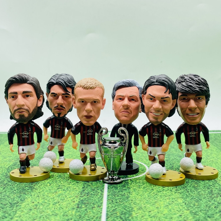 اکشن فیگور فوتبالی تیم میلان