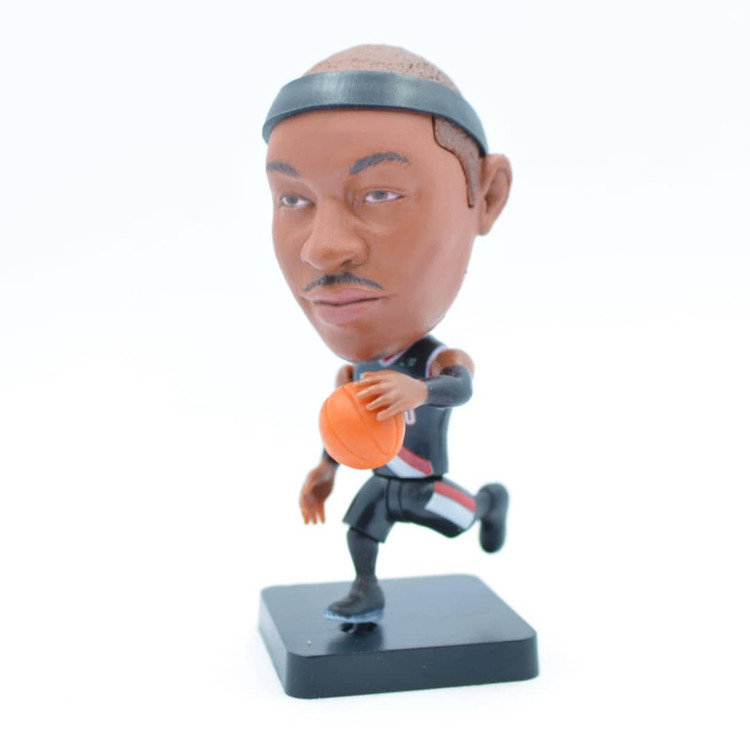 اکشن فیگور بسکتبالیست آنتونی