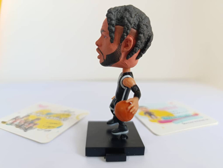 اکشن فیگور آنجلو راسل