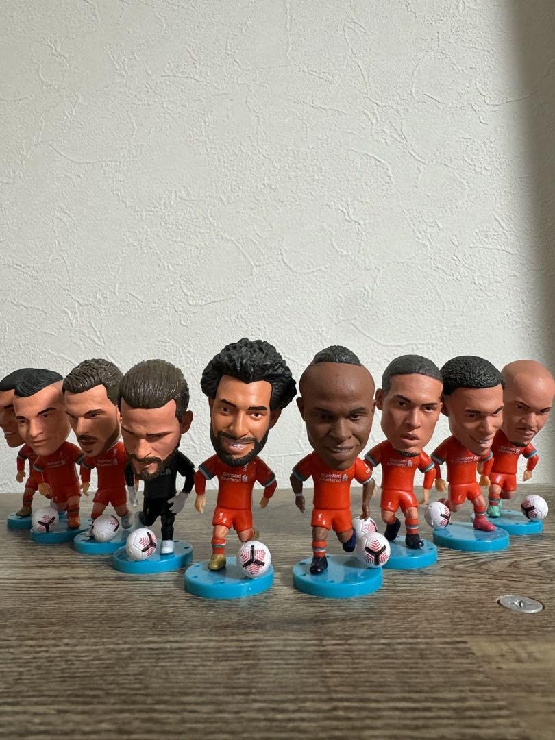 اکشن فیگور فوتبالی تیم لیورپول