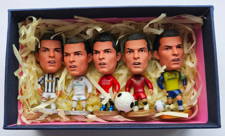 پک هدیه فوتبالی رونالدو