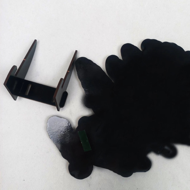 استند چوبی شعار تیم رئال مادرید (زنده باد مادرید)