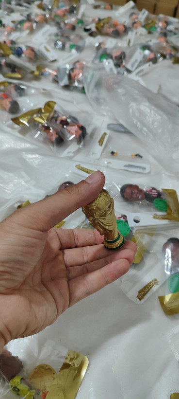 کاپ جام جهانی ساکروی ۷ سانتی از بقل