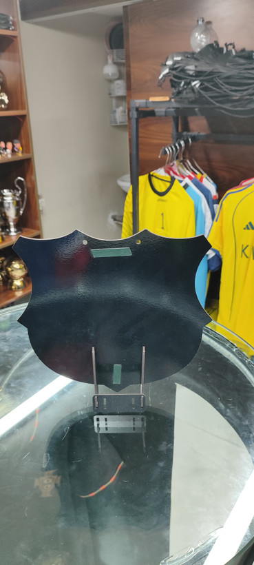 تابلو چوبی لوگو پرسپولیس سهبعدی نمای پشت